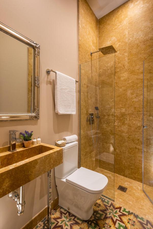 Imperial Luxury & Modern Apartment Sevilla