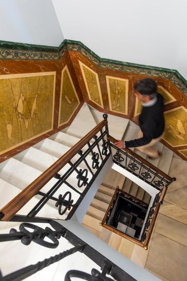 Imperial Luxury & Modern Apartment Sevilla